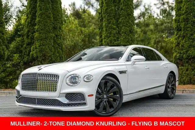 2022 Bentley Flying Spur's photo