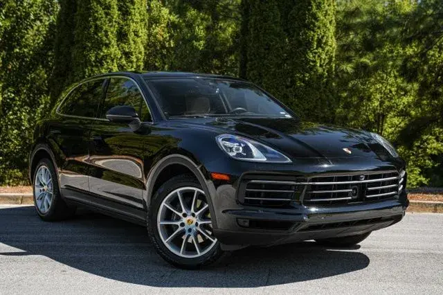 2019 Porsche Cayenne Base photo 5