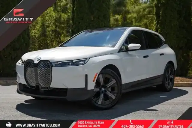 2024 BMW iX xDrive50's photo