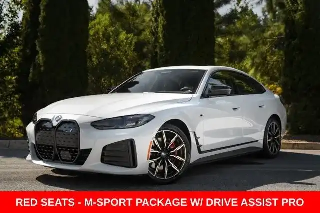 2023 BMW i4 eDrive40's photo