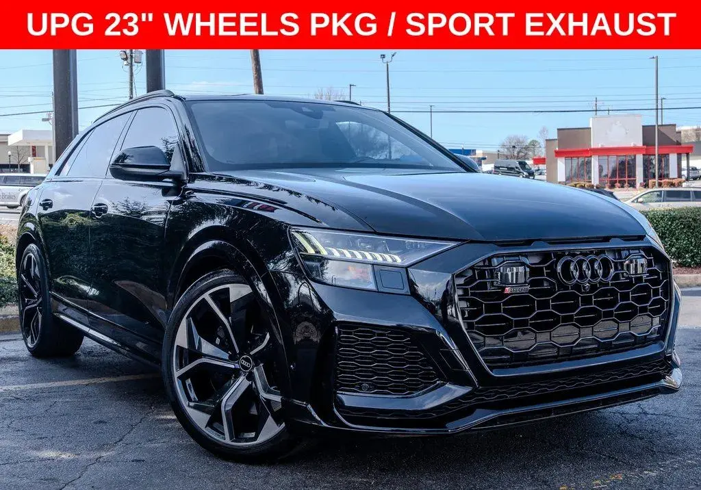 2023 Audi RS Q8 Base photo 3