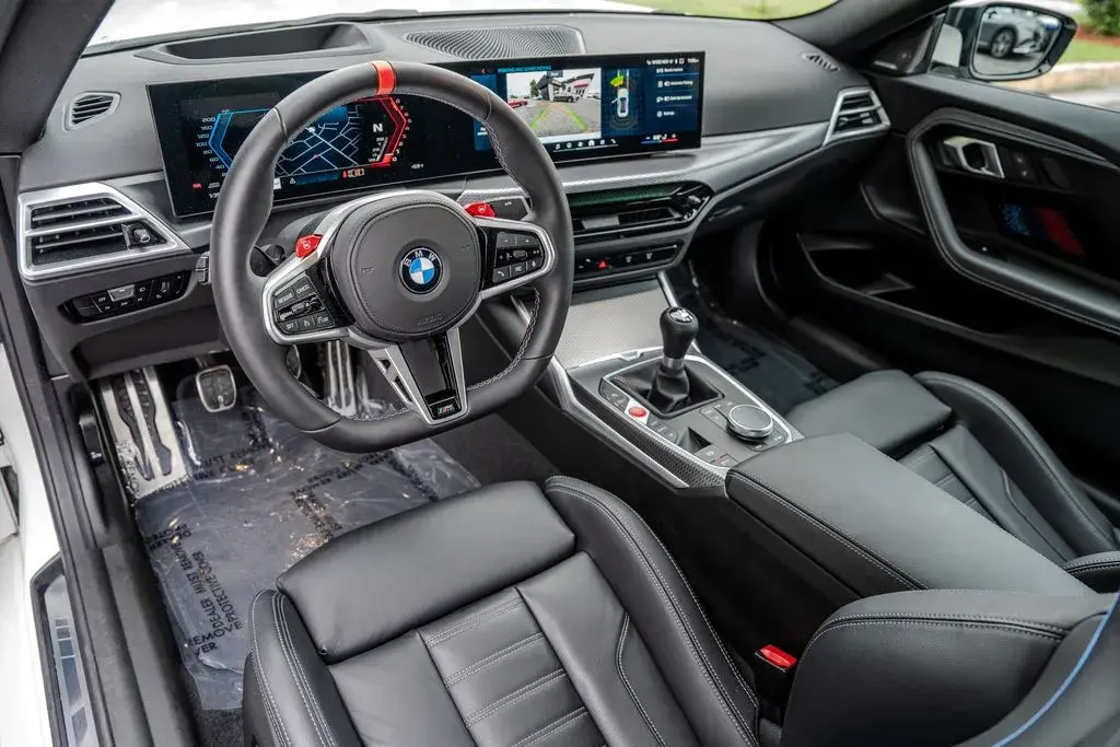 2025 BMW M2 M2 Coupe photo 4
