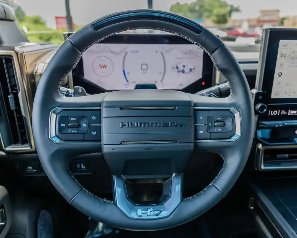 2025 GMC Hummer EV 3X photo 5
