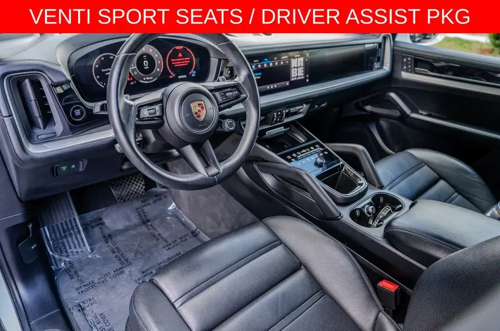2024 Porsche Cayenne Base photo 4