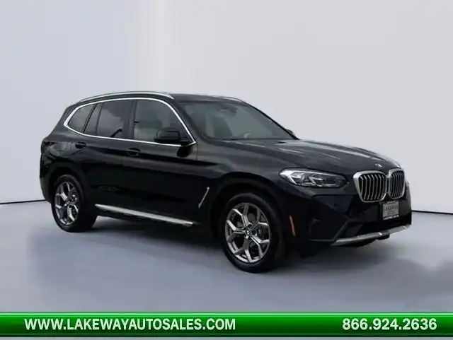 2023 BMW X3 sDrive30i's photo