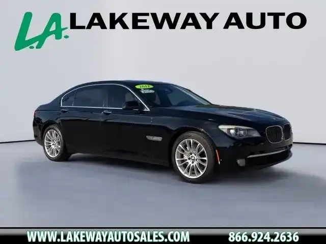 2012 BMW 7 Series 740Li's photo