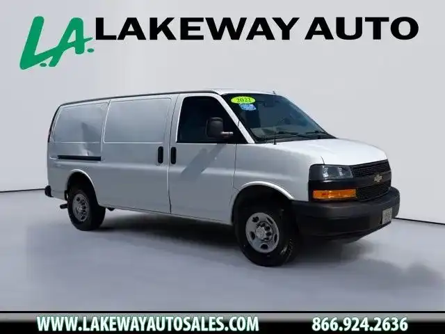2022 Chevrolet Express 2500 Work Van HD's photo