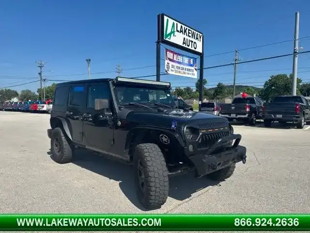 2013 Jeep Wrangler Sahara's photo