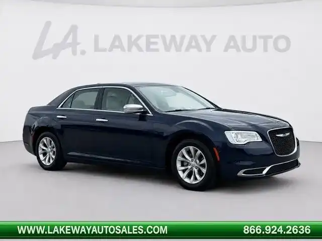 2015 Chrysler 300 Limited V6's photo