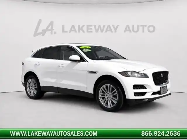 2019 Jaguar F-PACE 30t Prestige AWD's photo