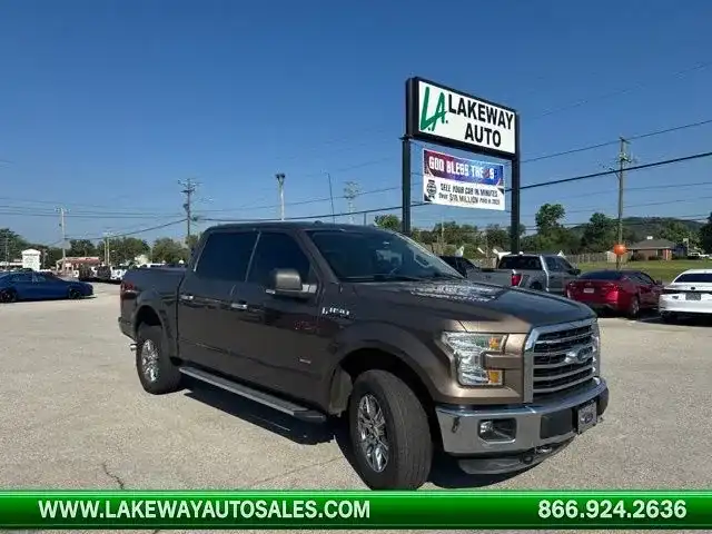 2015 Ford F-150 XLT 4WD SuperCrew 145 in's photo