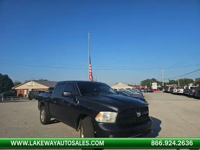 2013 RAM 1500 Express 4WD Crew Cab's photo