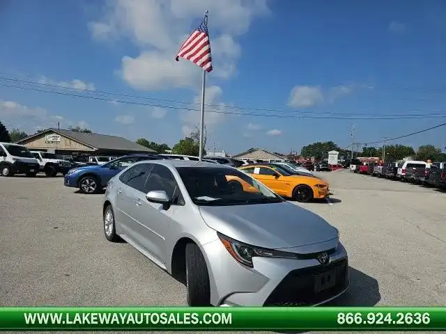 2020 Toyota Corolla LE AT's photo