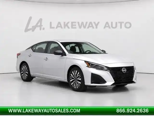 2024 Nissan Altima 2.5 SV's photo