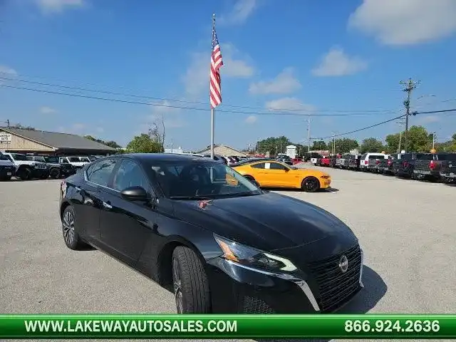 2025 Nissan Altima 2.5 SV's photo