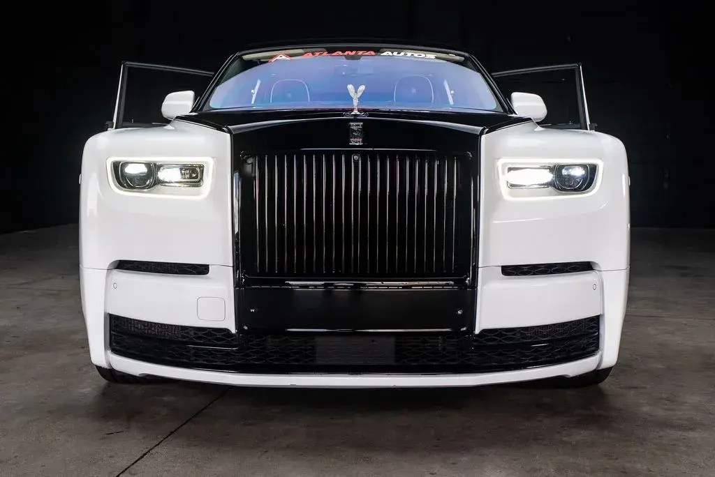 2019 Rolls-Royce Phantom Base photo 4
