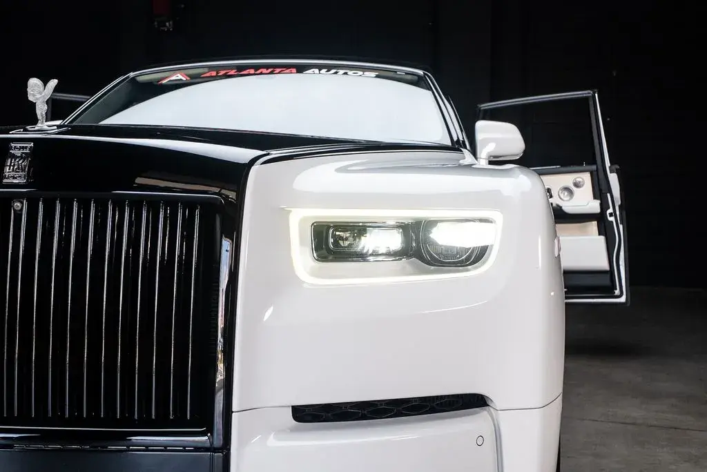 2019 Rolls-Royce Phantom Base photo 3