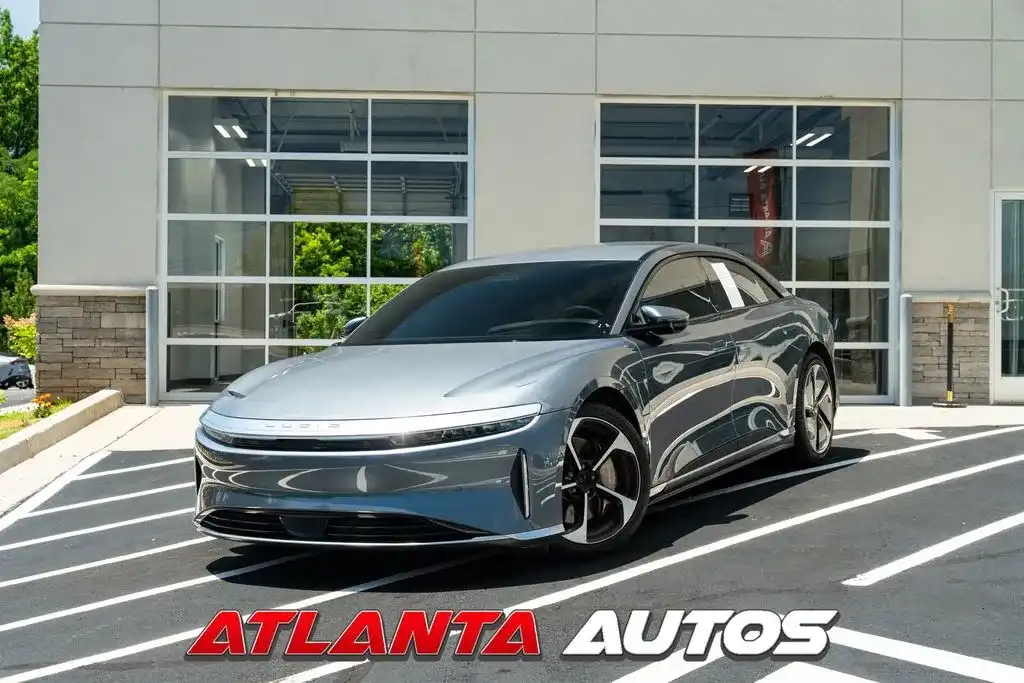 2024 Lucid Air Touring's photo