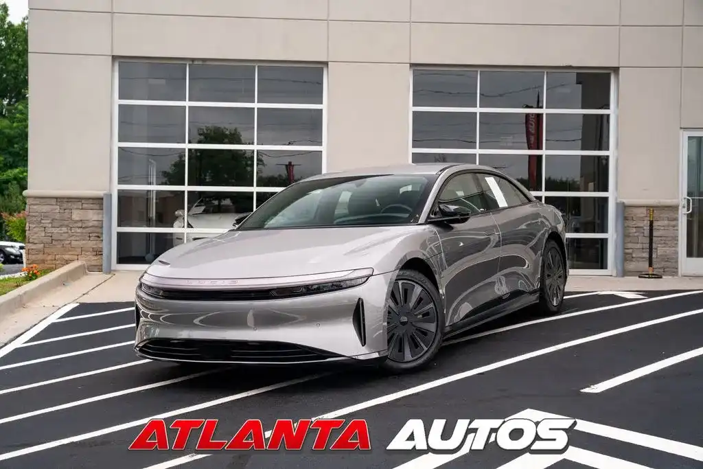 2024 Lucid Air Pure's photo
