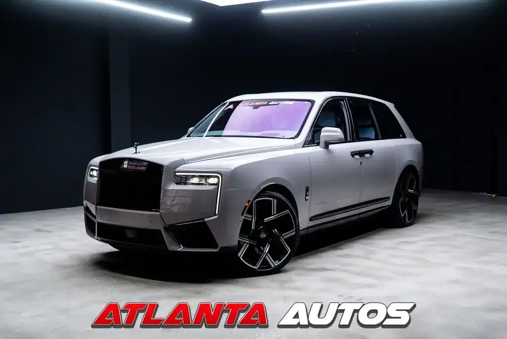 2025 Rolls-Royce Cullinan Base's photo