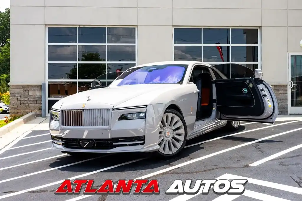 2024 Rolls-Royce Spectre Base's photo