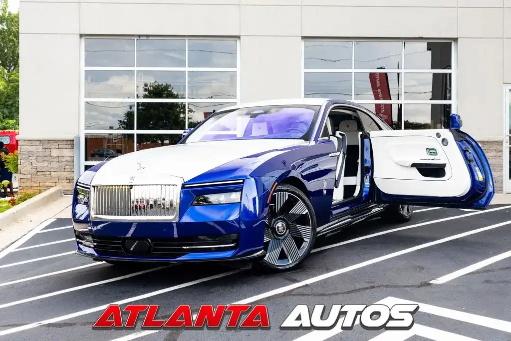 2024 Rolls-Royce Spectre Base's photo