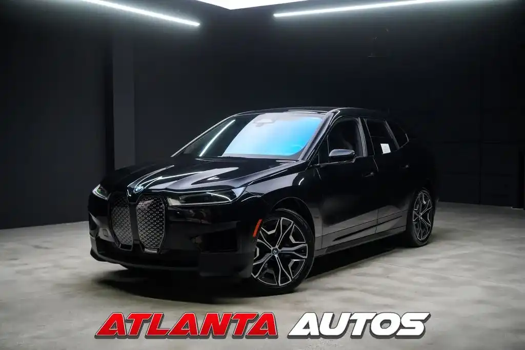2024 BMW iX xDrive50's photo