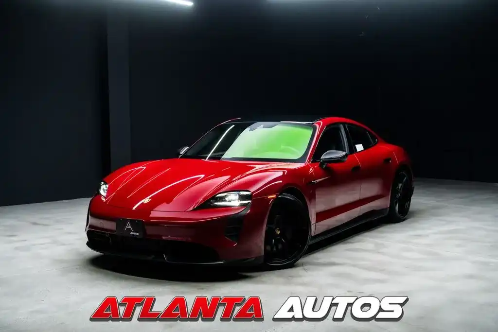 2023 Porsche Taycan GTS's photo