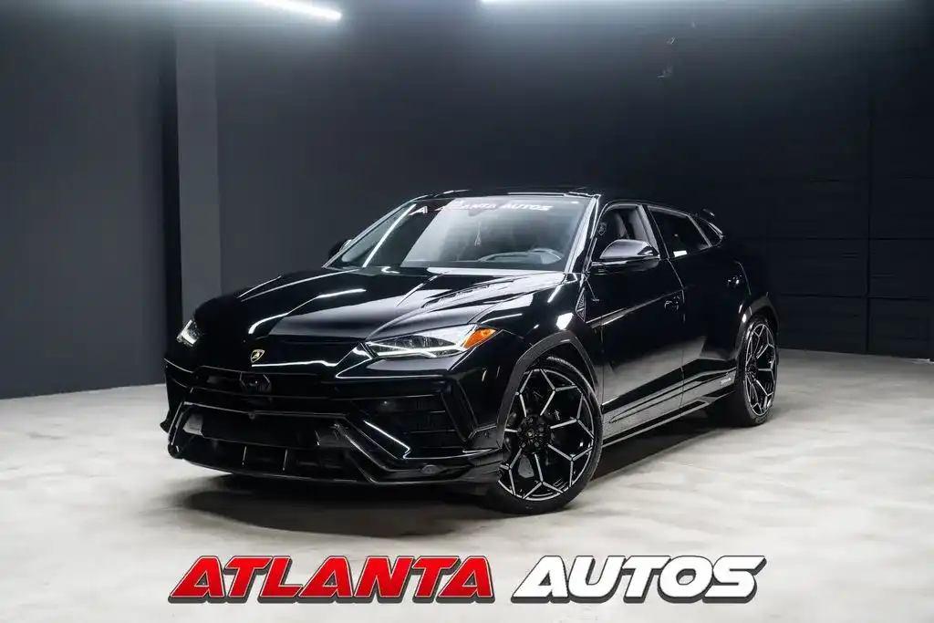 2023 Lamborghini Urus 4.0 V8 Performante's photo