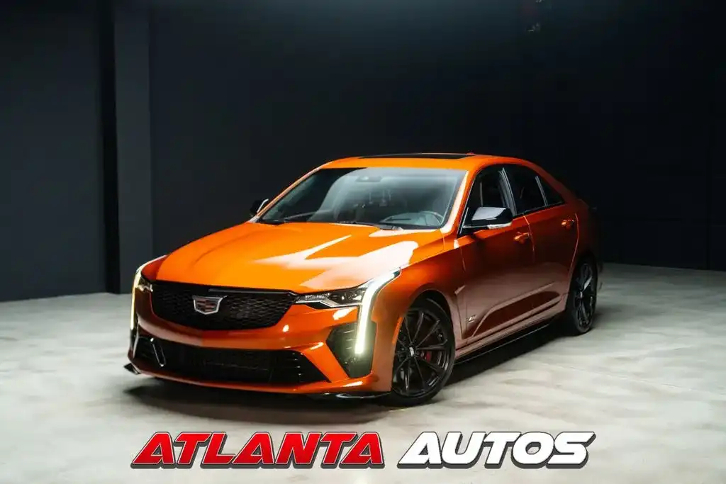 2023 Cadillac CT4 V-Series Blackwing's photo