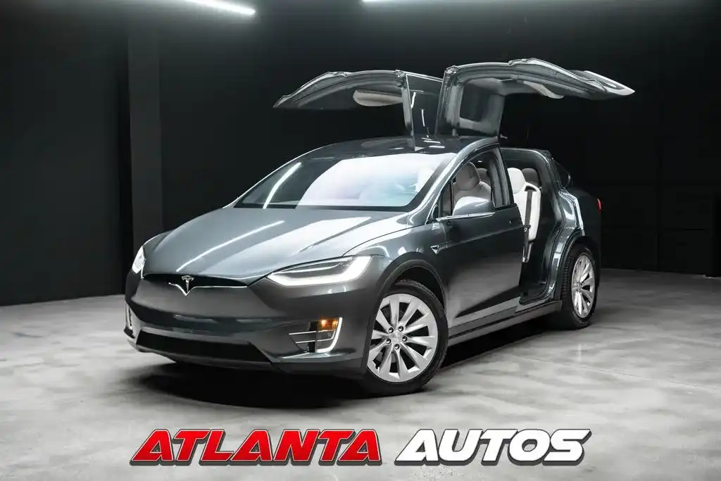 2020 Tesla Model X Long Range's photo