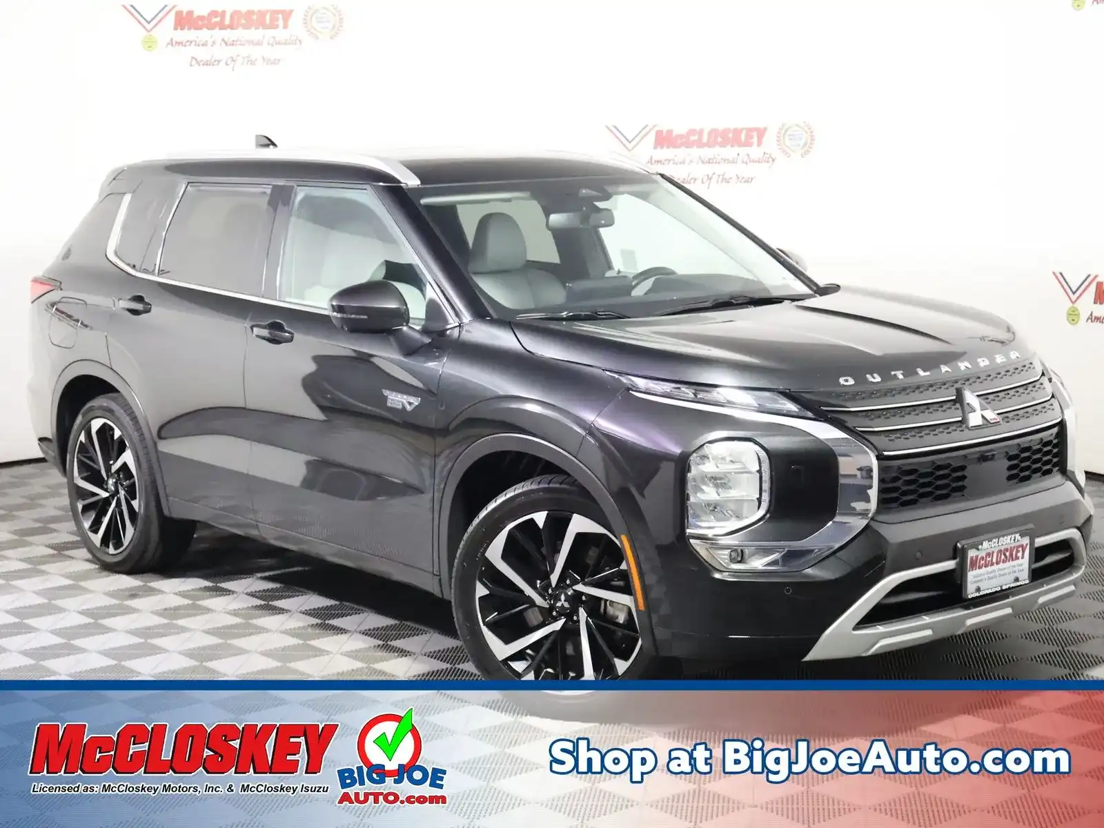 2024 Mitsubishi Outlander Plug-in Hybrid SEL S-AWC's photo