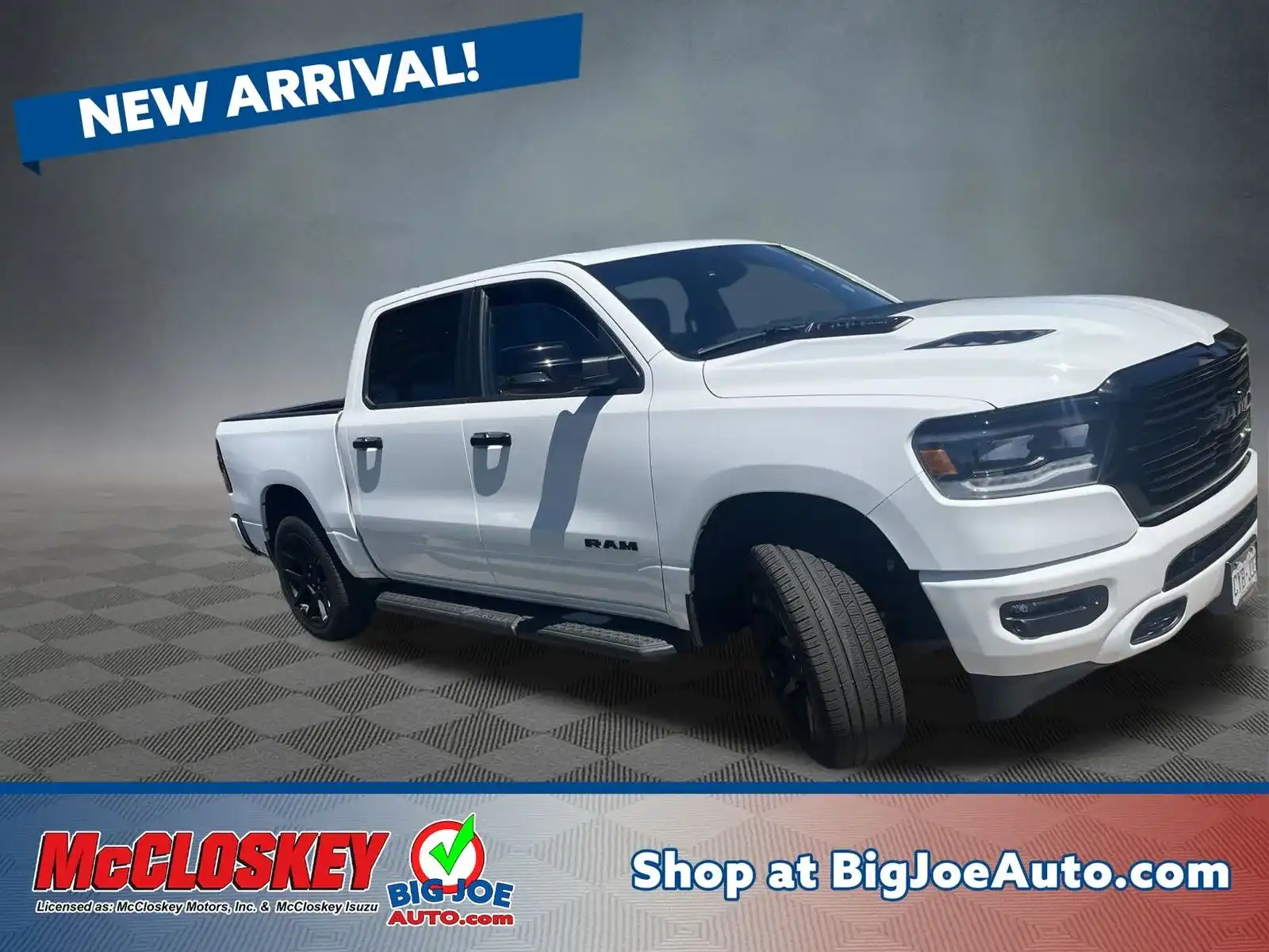2024 RAM 1500 Laramie 4x4 Crew Cab 5'7's photo