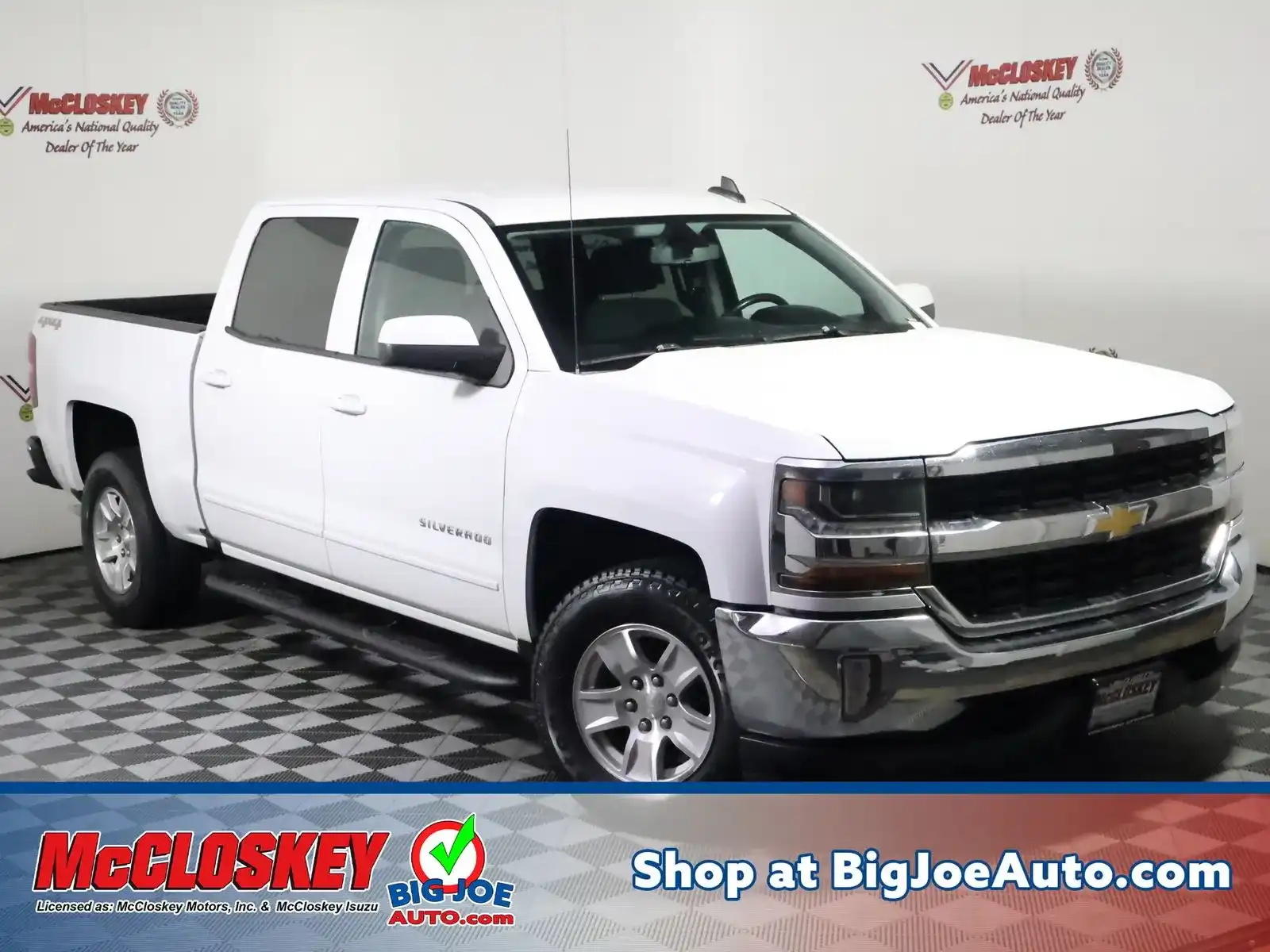 2017 Chevrolet Silverado 1500 LT 4X4 Crew Cab Short Box's photo