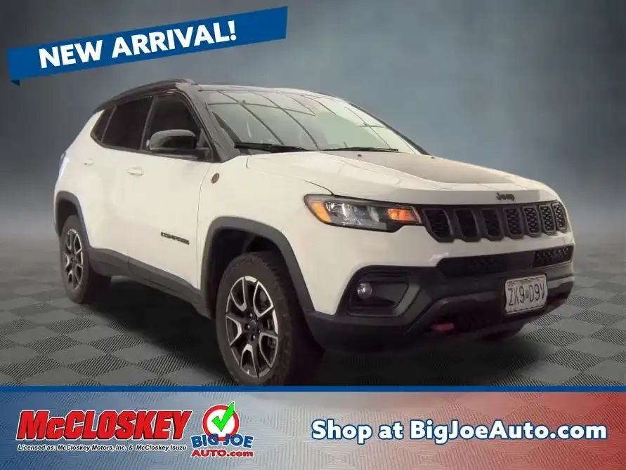 2025 Jeep Compass Trailhawk 4WD's photo
