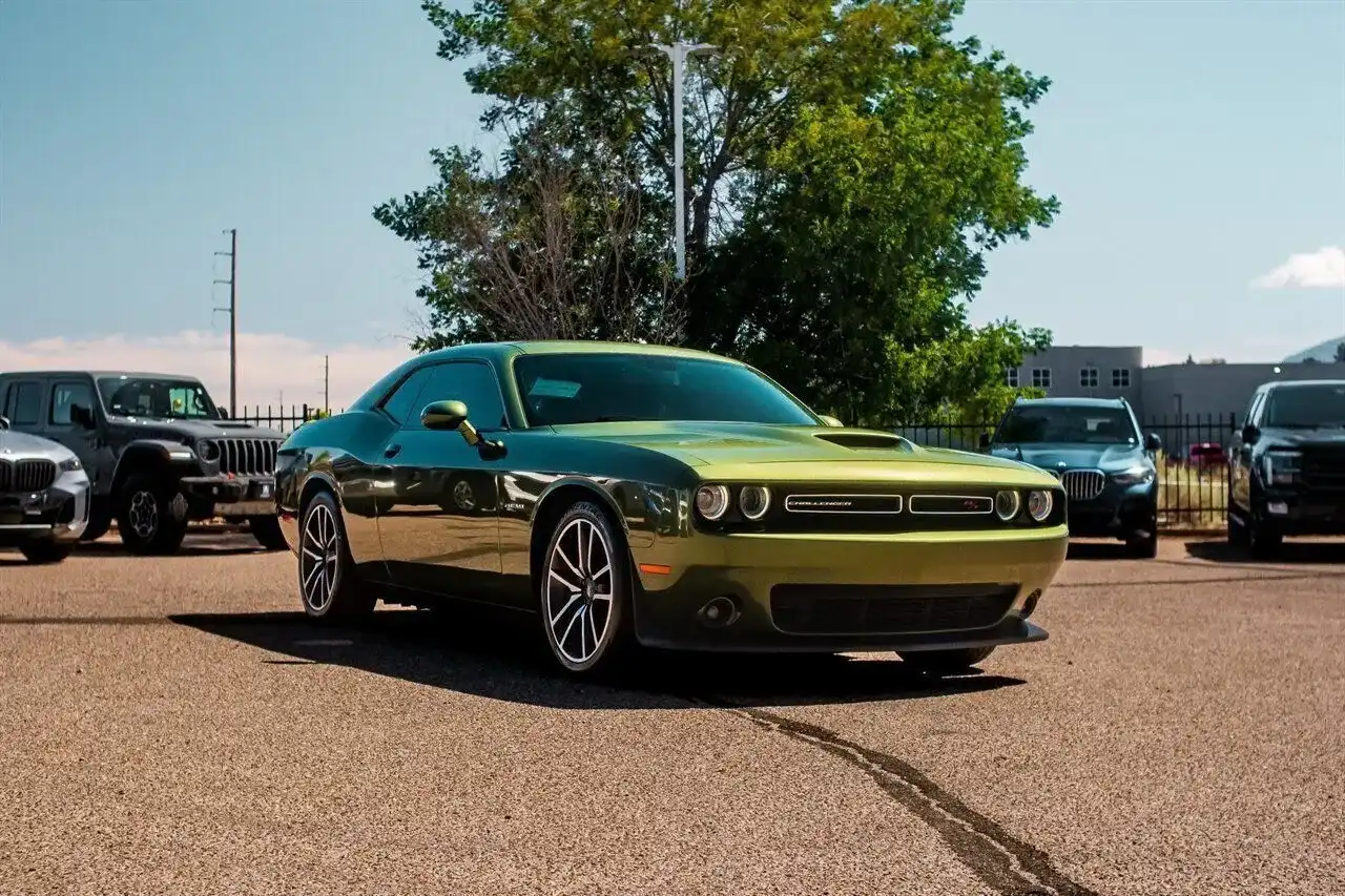 2021 Dodge Challenger R/T's photo