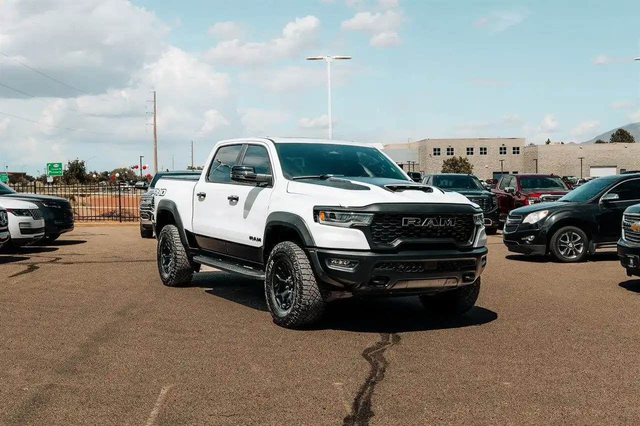 2025 RAM 1500 RHO 4x4 Crew Cab 5'7's photo