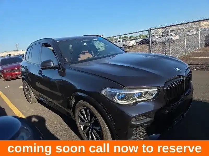 2022 BMW X5 M50i's photo