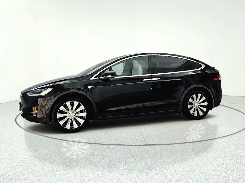 2020 Tesla Model X Long Range photo 3