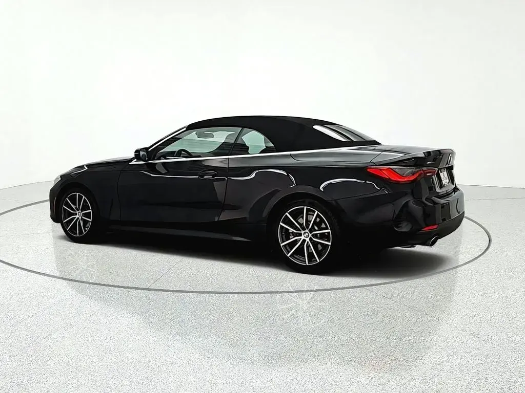 2022 BMW 4 Series 430i xDrive Convertible photo 4