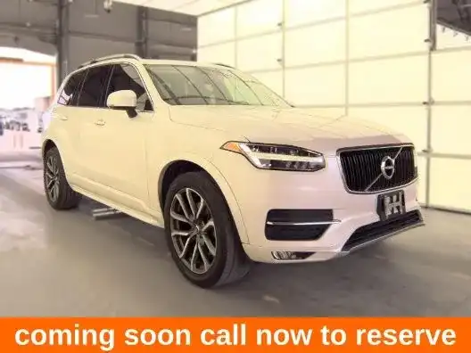 2019 Volvo XC90 T6 Momentum AWD's photo