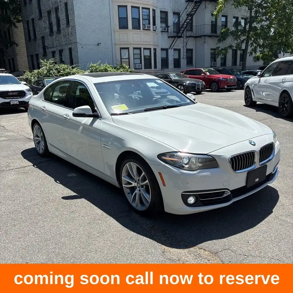 2016 BMW 5 Series 535i xDrive Sedan's photo
