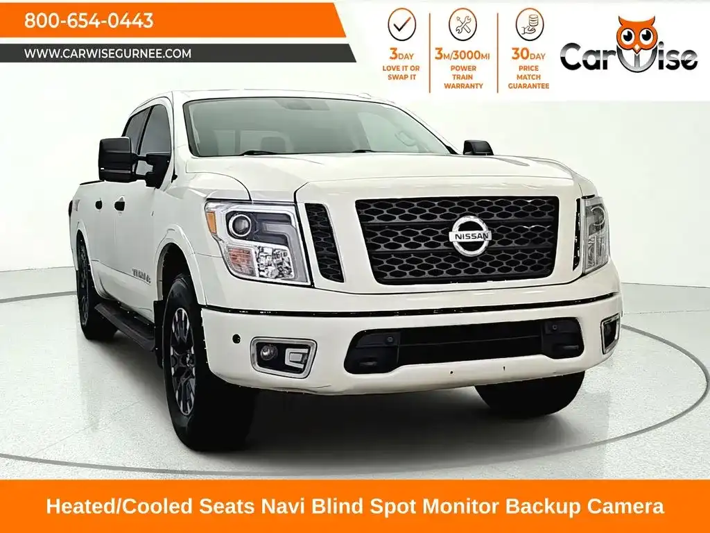 2018 Nissan Titan PRO-4X 4X4 Crew Cab's photo