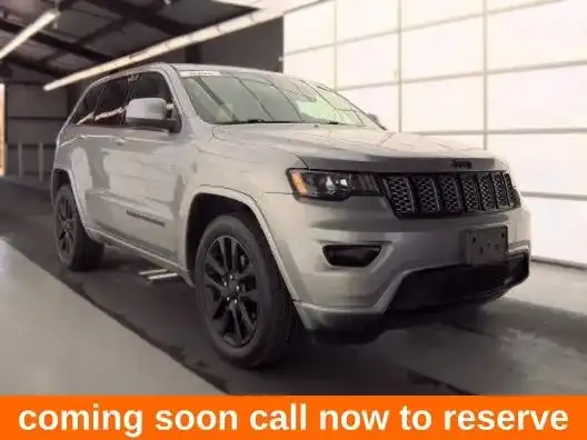 2019 Jeep Grand Cherokee Altitude 4WD's photo