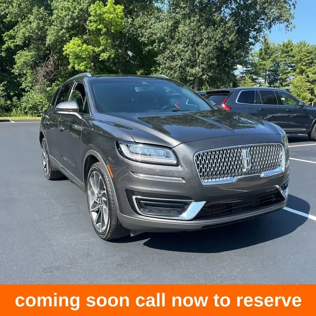 2019 Lincoln Nautilus Reserve AWD photo 1