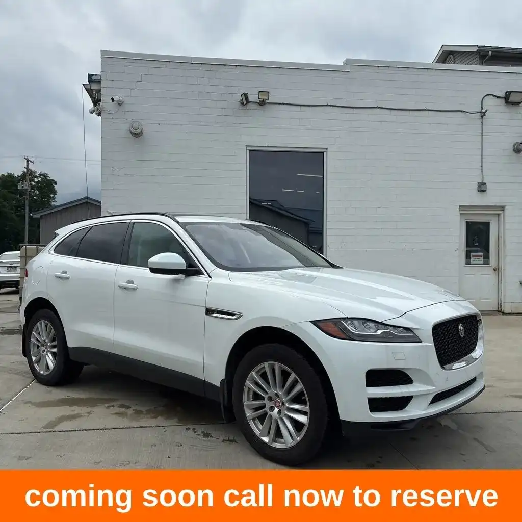 2018 Jaguar F-PACE 25t Prestige AWD's photo