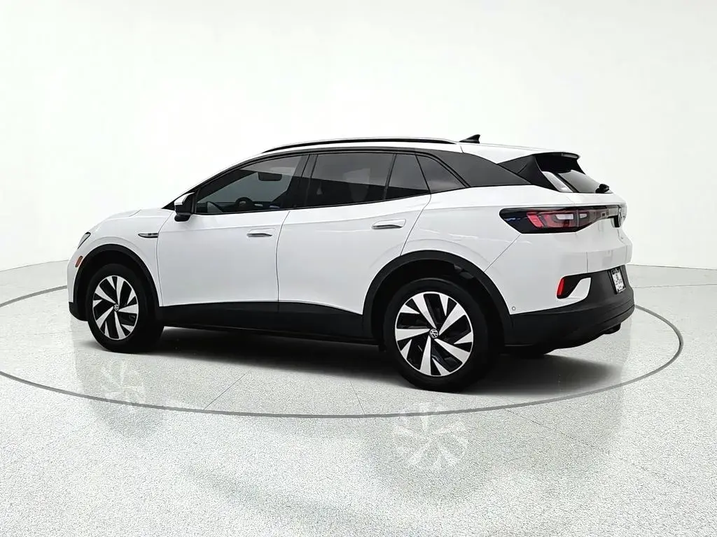 2023 Volkswagen ID.4 Pro 4Motion photo 5