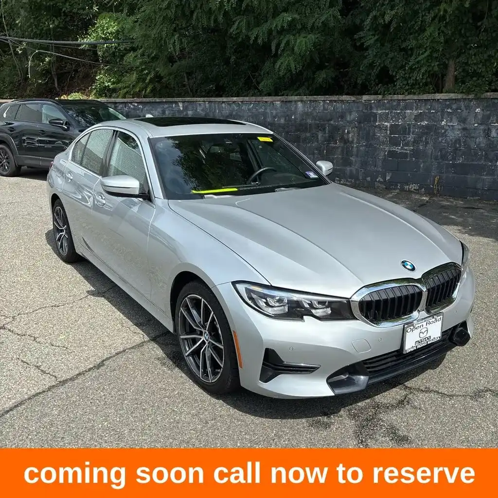 2019 BMW 3 Series 330i xDrive Sedan's photo