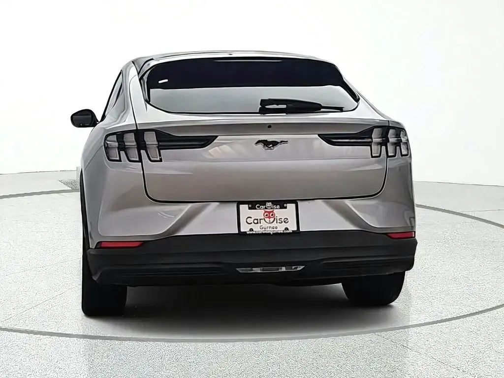 2021 Ford Mustang-Mach-e Select photo 5