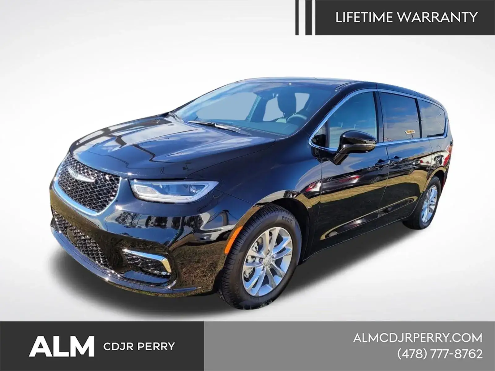 2026 Chrysler Pacifica Select photo 1